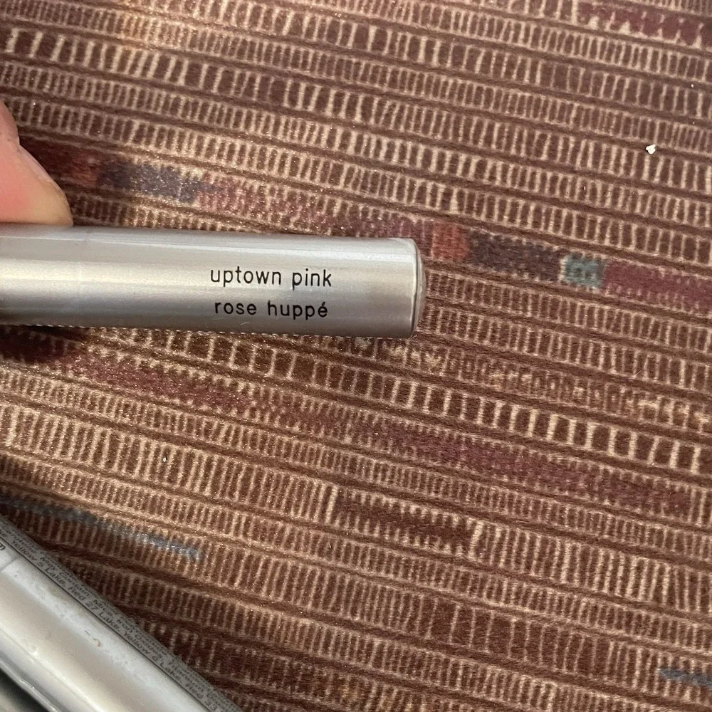 FULL SIZE Avon Beyond Color‎ Lip Recovery Cream Burgundy SEALED discontinued